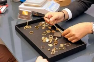 Если в ломбарде приняли фальшивое золото как вернуть деньги